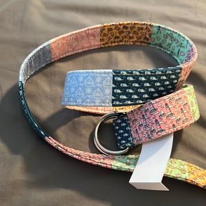 Vineyard Vines D-ring belt